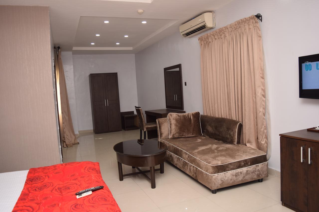 Pelican Hotel Lekki Exterior photo