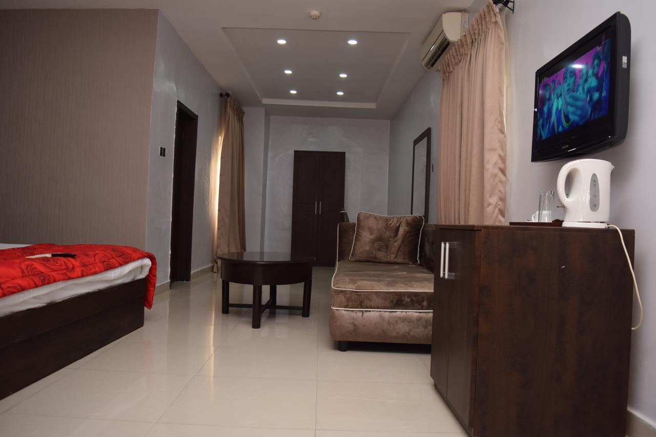 Pelican Hotel Lekki Exterior photo