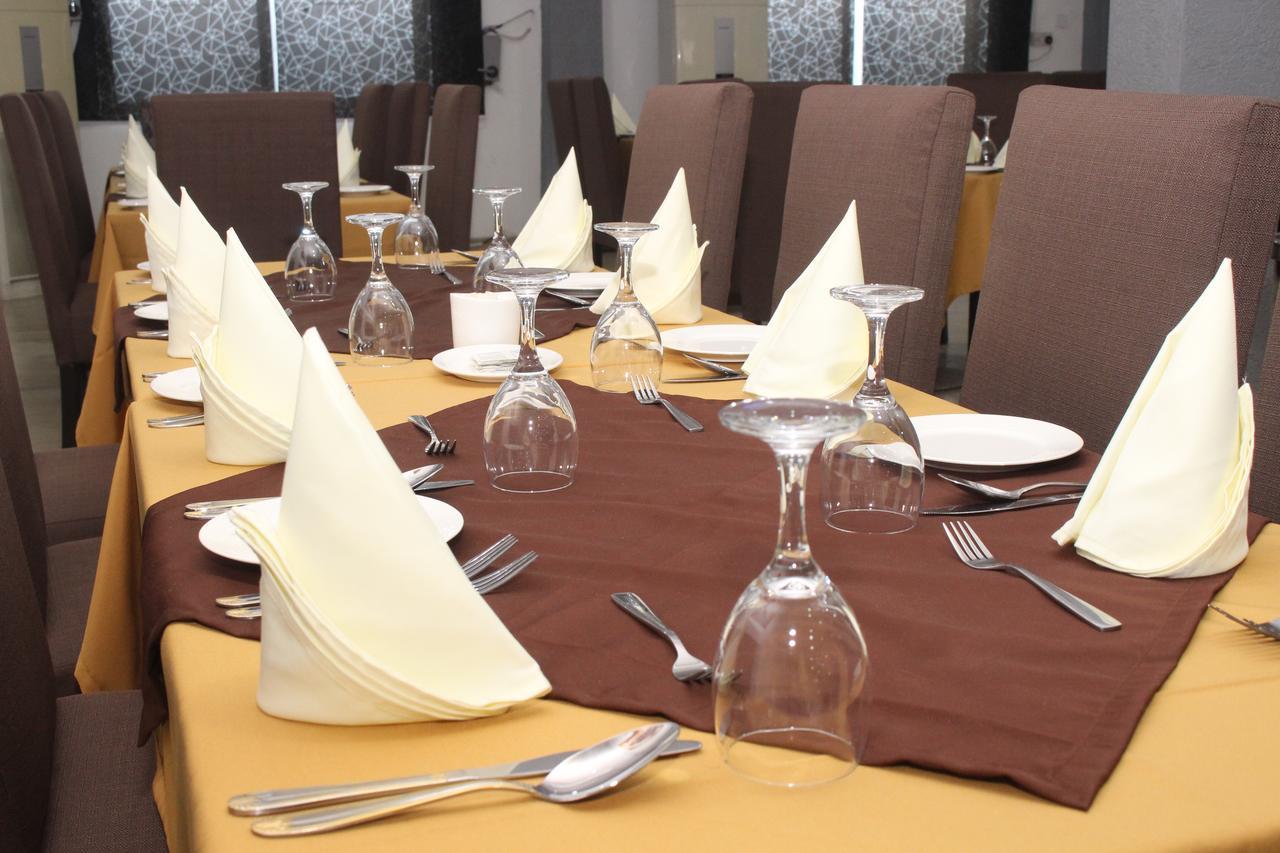 Pelican Hotel Lekki Exterior photo